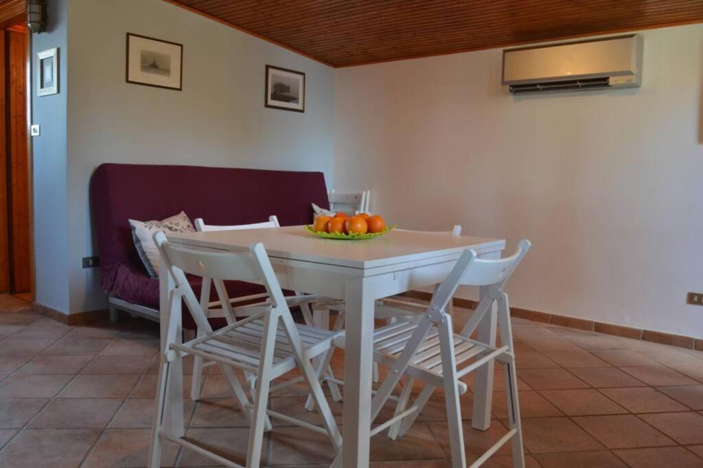 Como Lakeside Cottage - Lakefront Private Garden With Private Access To The Lake Onno Екстериор снимка