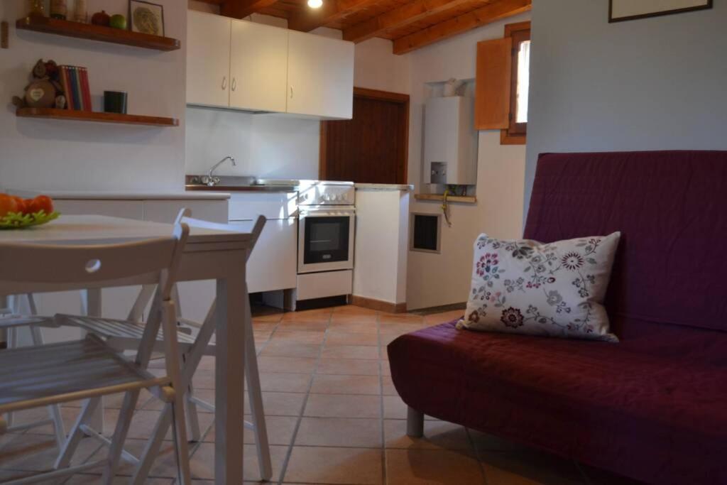 Como Lakeside Cottage - Lakefront Private Garden With Private Access To The Lake Onno Екстериор снимка